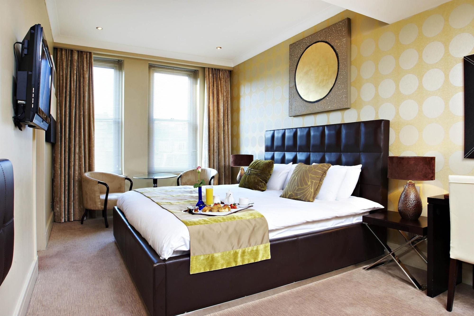 Washington Mayfair Hotel London Room photo